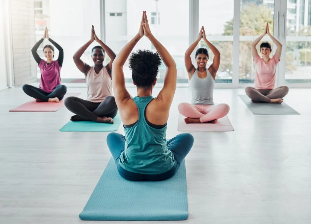 Yoga – Pilates na Bola – Alongamento